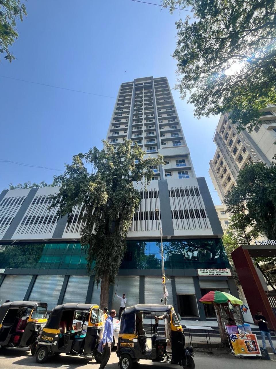 Hsquare Luxury Apartments Goregaon ムンバイ エクステリア 写真