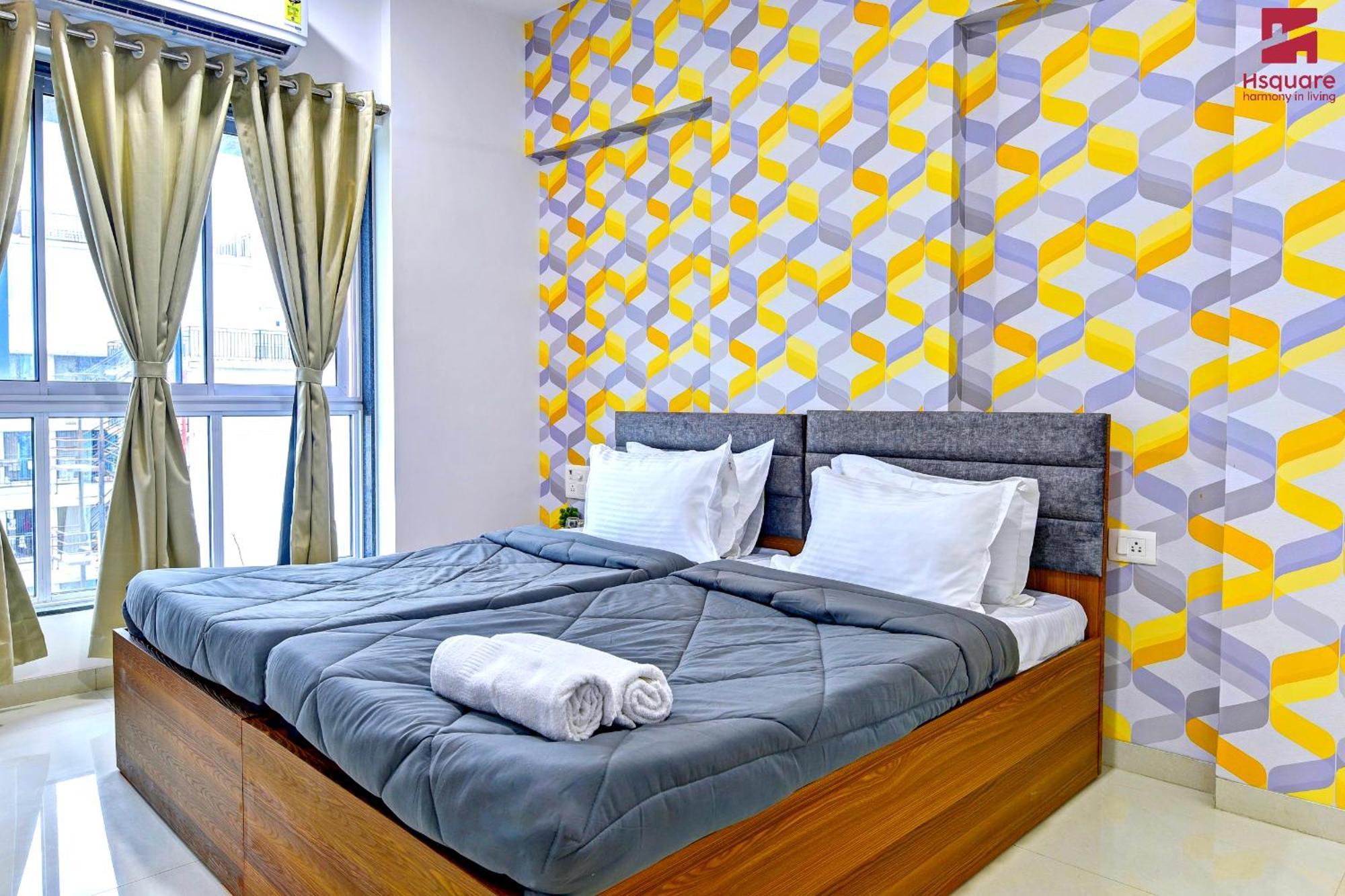 Hsquare Luxury Apartments Goregaon ムンバイ エクステリア 写真